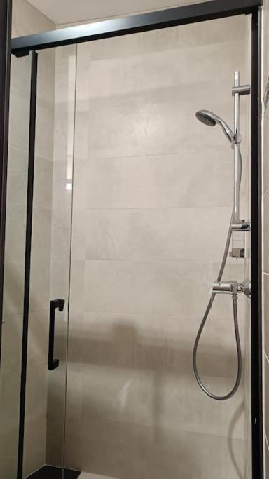 Appartement Confort Equipe Au Coeur De ベジエ エクステリア 写真
