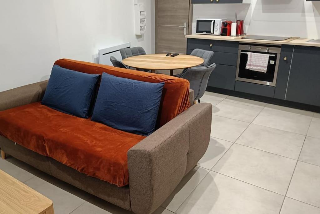 Appartement Confort Equipe Au Coeur De ベジエ エクステリア 写真