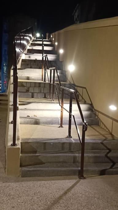 Appartement Confort Equipe Au Coeur De ベジエ エクステリア 写真