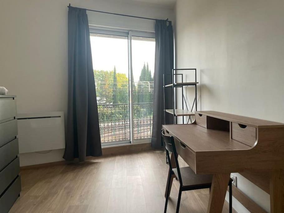 Appartement Confort Equipe Au Coeur De ベジエ エクステリア 写真
